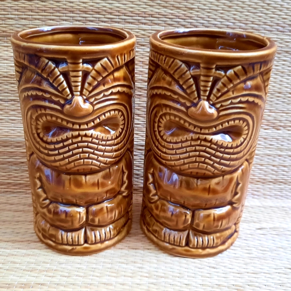 Germaine's Luau Hawaii Tiki Mugs- (2)- NEW